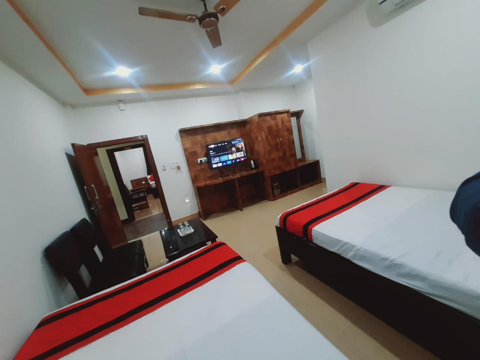 Hotel Knight Inn Airport Gauháti Kültér fotó